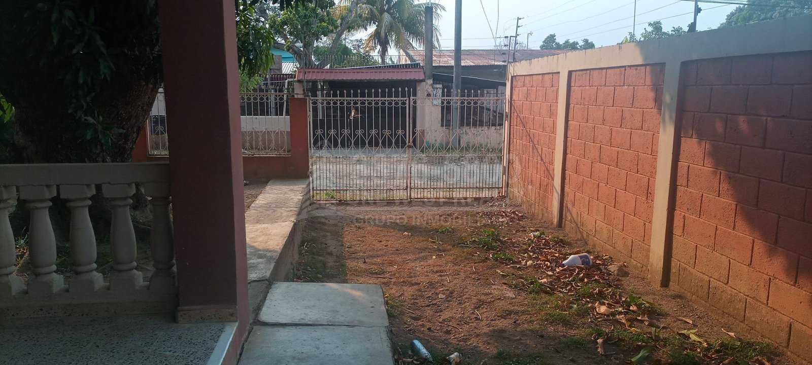 20220519_163641_HDR-scaled-2-2 El Progreso Yoro casa en venta Residencial Moya 1232 v²