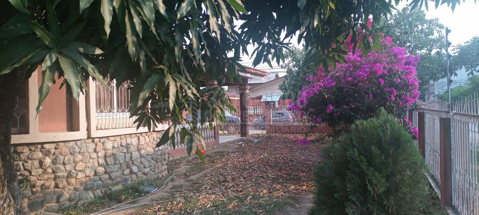 20220519_163725_HDR-scaled-2-2 El Progreso Yoro casa en venta Residencial Moya 1232 v²
