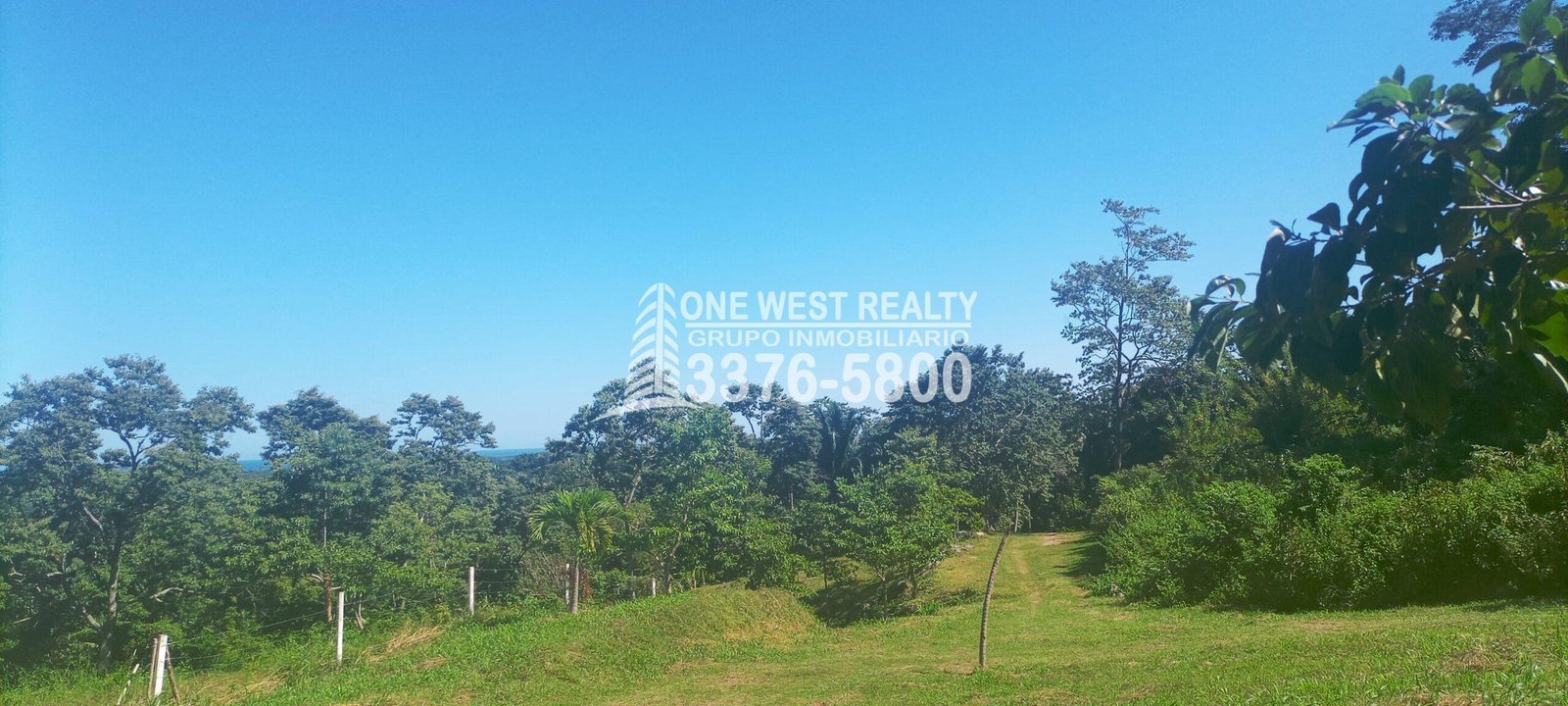 Aldea-la-Roma-La-Ceiba-scaled-3 La Ceiba Honduras Venta de Terreno con Vista a Cayos Cochinos