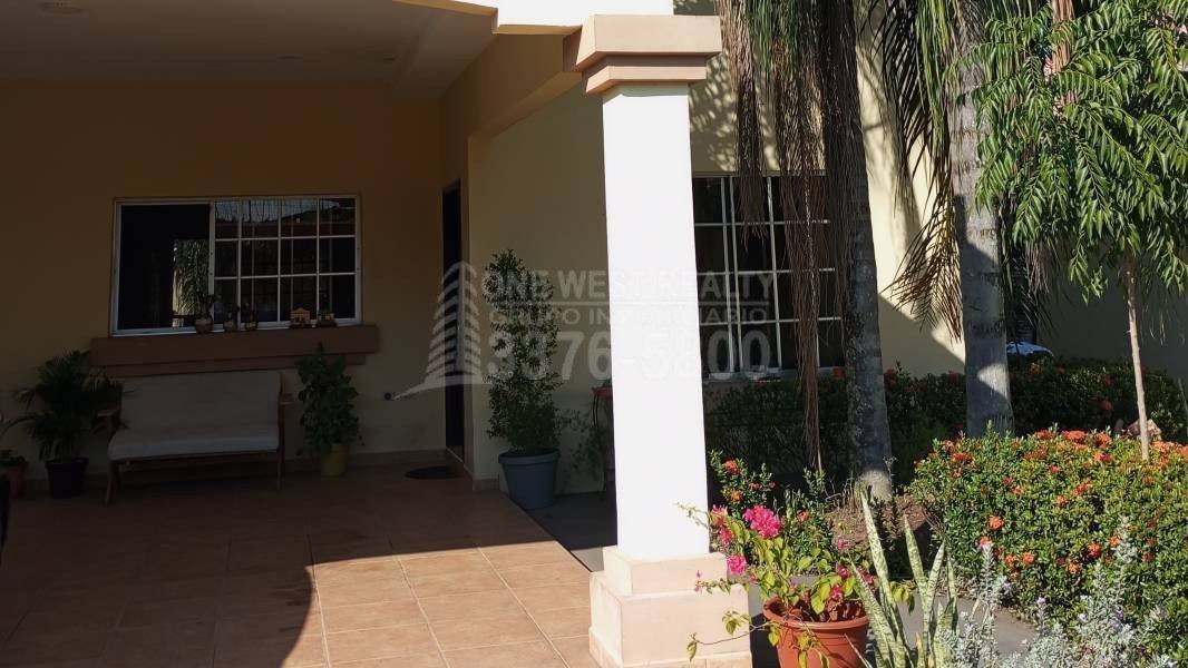 Casa en Venta en Jardines del Valle, San Pedro Sula l 574.51 vrs² l 368.31 m²