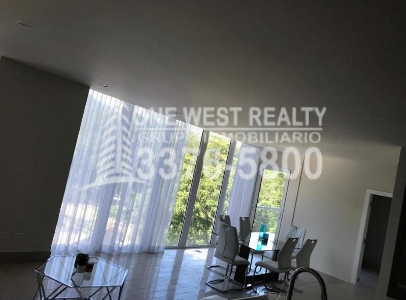 Comedor-Panorama-I-3 Condominio Exclusivo en Venta – Torre 2 Panorama Life, San Pedro Sula | 1 Habitación, 1 Baño