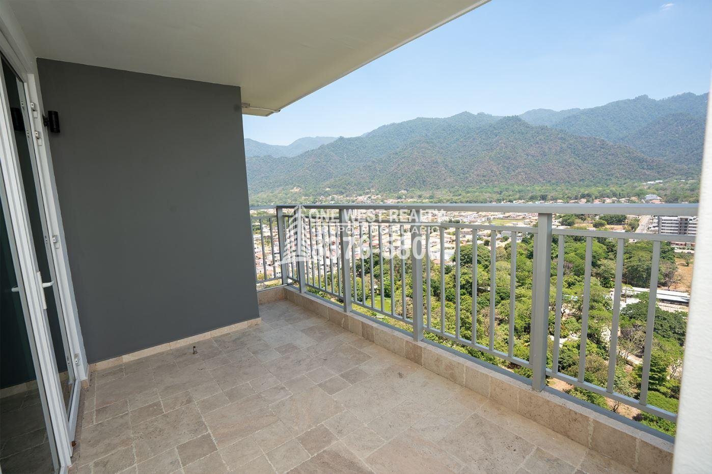 Igvanas-Tara-Codominios-by-One-West-Realty-Balcon-3 Condominio Igvanas Tara en Venta | San Pedro Sula – 3-Habitaciones y 3-Baños 250.36 m² (2,694.85 ft²)