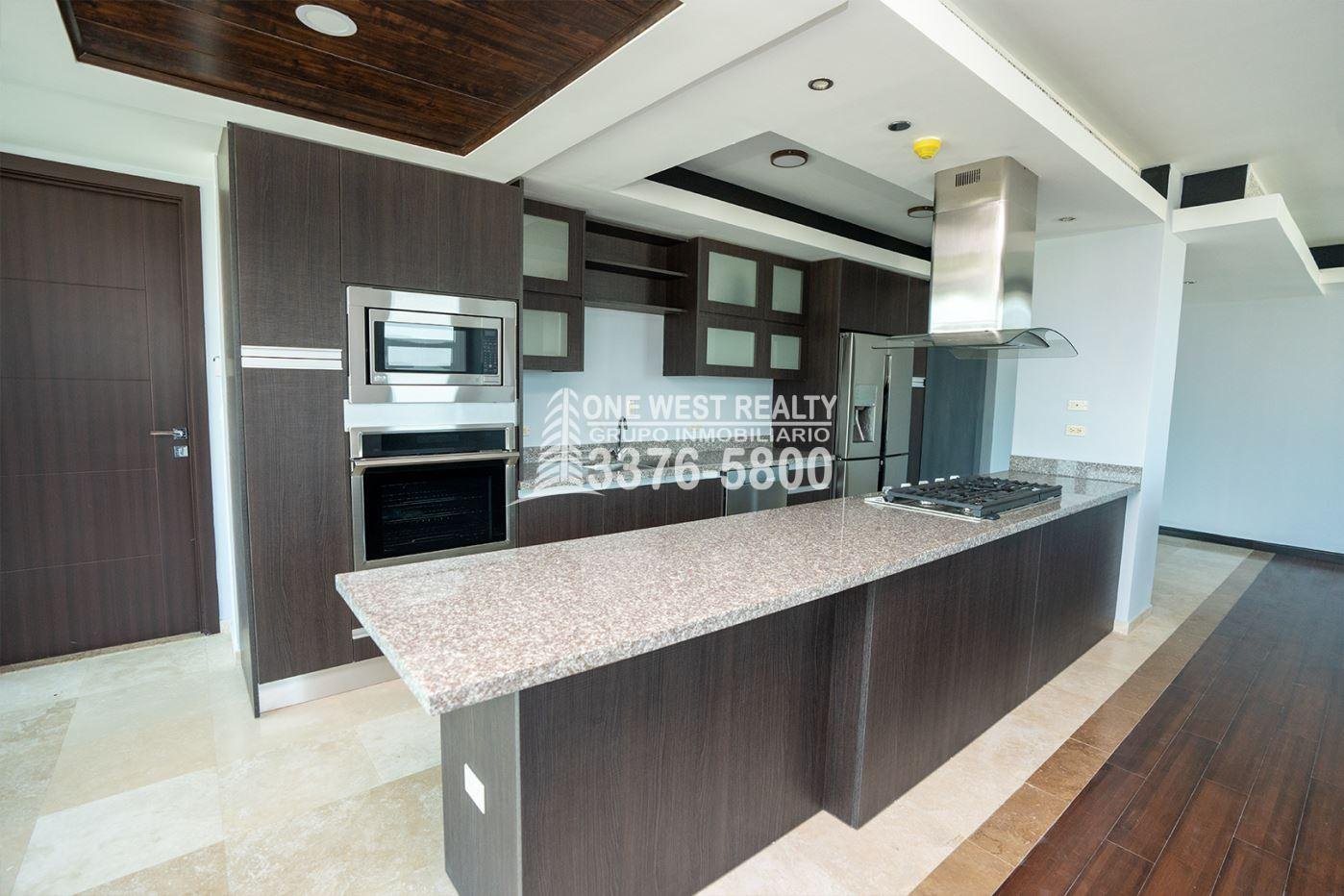 Igvanas-Tara-Codominios-by-One-West-Realty-Cocina-Angulo-2-1 Condominio Igvanas Tara en Venta | San Pedro Sula – 3-Habitaciones y 3-Baños 250.36 m² (2,694.85 ft²)