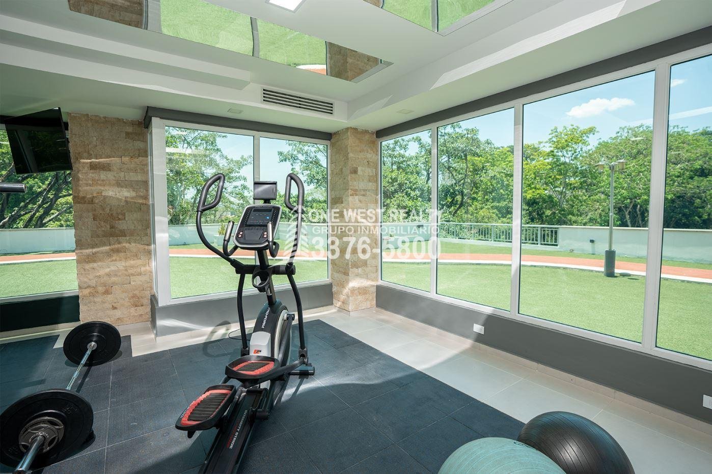 Igvanas-Tara-Codominios-by-One-West-Realty-Gym-4 Condominio Igvanas Tara en Venta | San Pedro Sula – 3-Habitaciones y 3-Baños 250.36 m² (2,694.85 ft²)