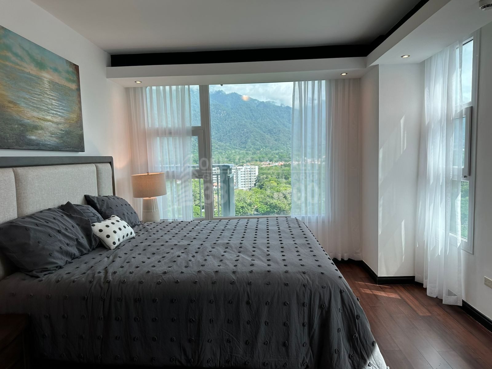 Igvanas Tara Condominio en Venta | #33-PB, 270 m² (2,911 ft²)