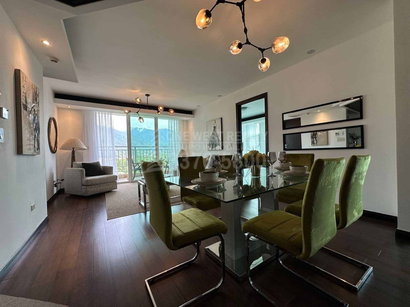Igvanas Tara Condominio en Venta | #33-PB, 270 m² (2,911 ft²)