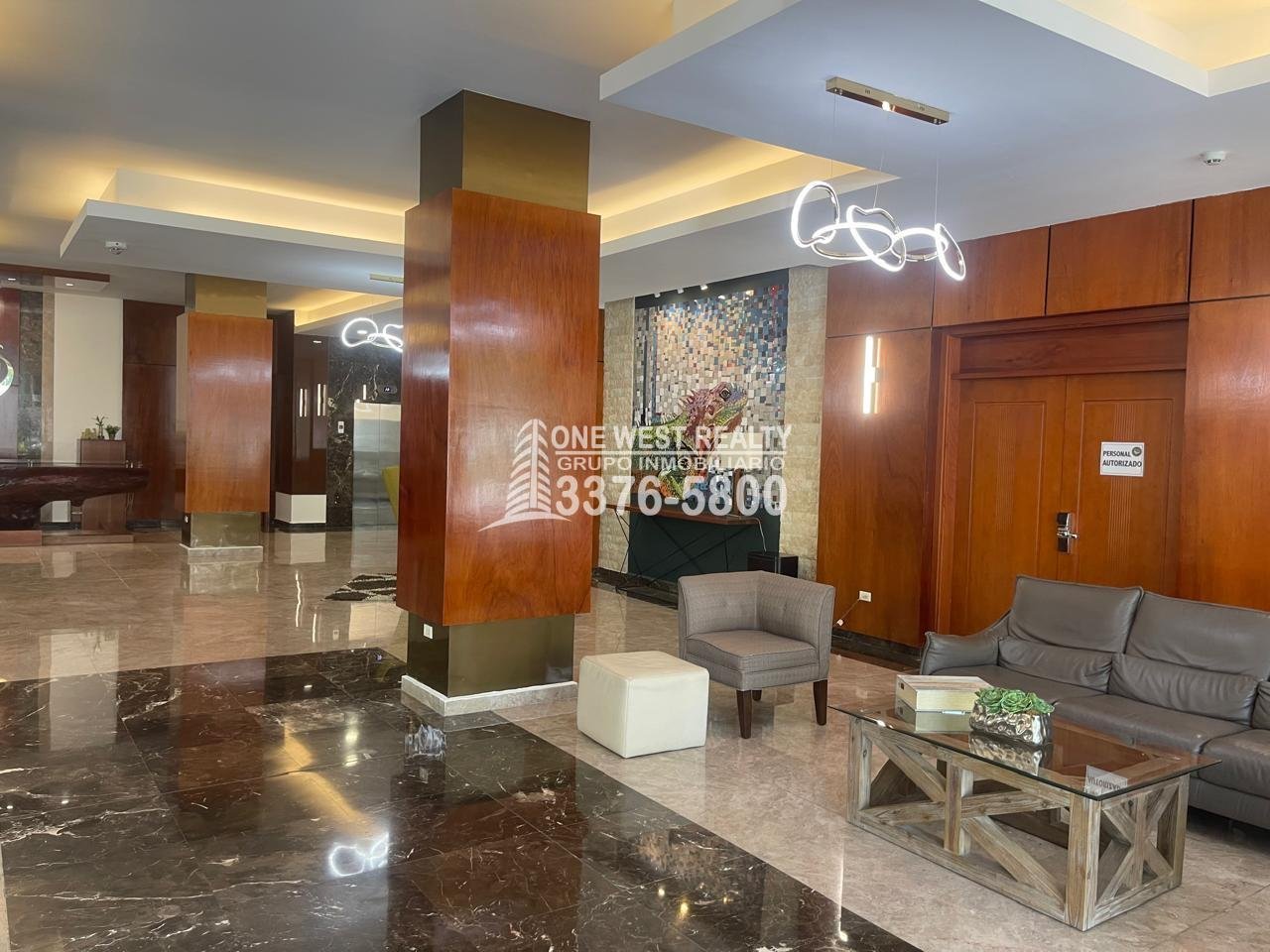 Igvanas-Tara-by-One-West-Realty-lobby-2-4 Condominio Igvanas Tara en Venta | San Pedro Sula – 3-Habitaciones y 3-Baños 250.36 m² (2,694.85 ft²)