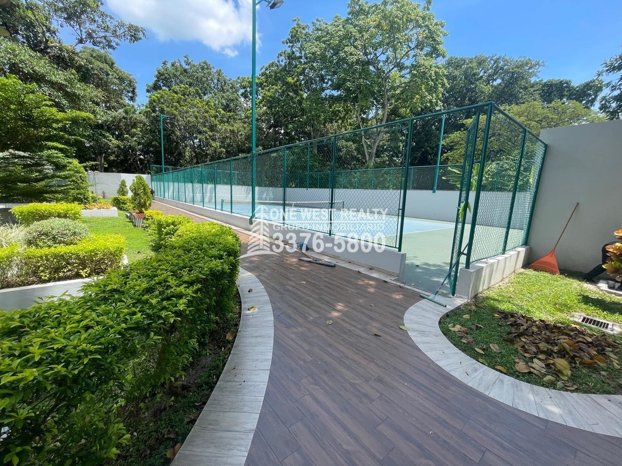 Igvanas-Tara-by-One-West-Realty-tennis-court-entrance-5 Condominio Igvanas Tara en Venta | San Pedro Sula – 3-Habitaciones y 3-Baños 250.36 m² (2,694.85 ft²)