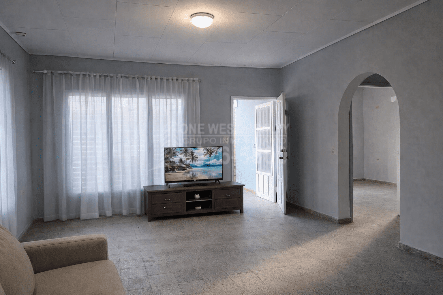 Livingroom-2 ¡Casa Espaciosa y Moderna en Venta, a Pasos del Centro de El Progreso!