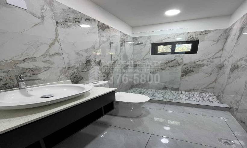 Condominio en Venta — Mark One, San Pedro Sula l 110 m² (1,184.31 ft²) l 2HBT, 2 BAÑOS