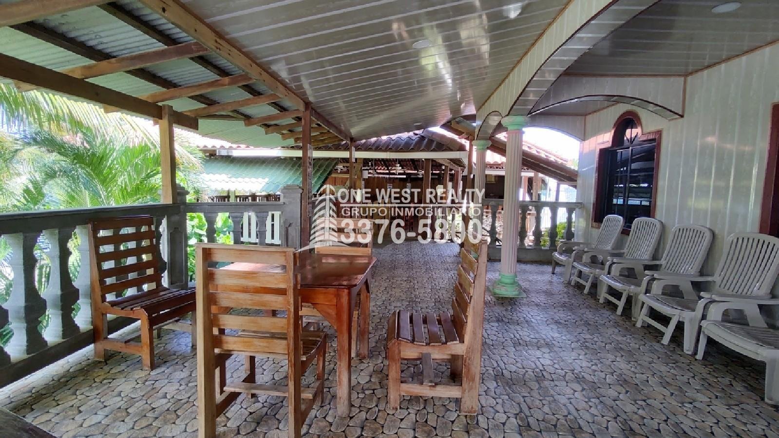 Venta de Propiedad frente a la Playa en Omoa Cortes Honduras