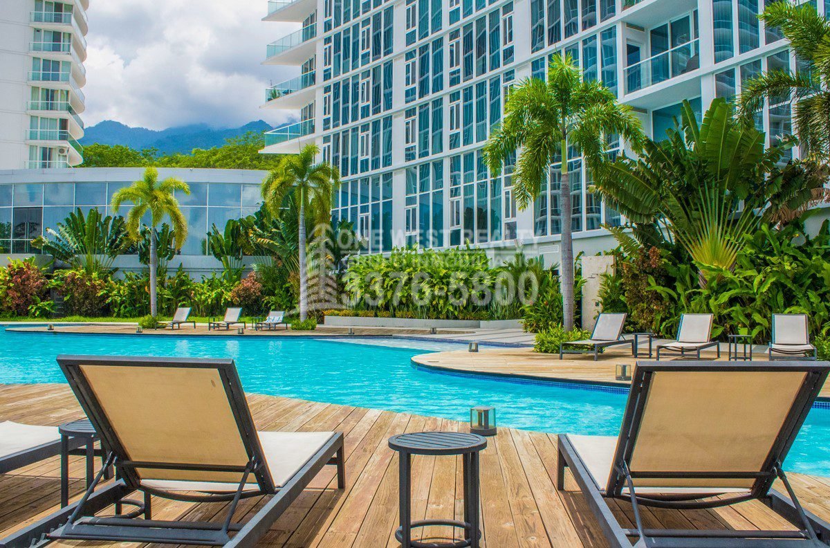 Panorama-I-portada-By-One-West-Realty-2 Condominio Exclusivo en Venta – Torre 2 Panorama Life, San Pedro Sula | 1 Habitación, 1 Baño