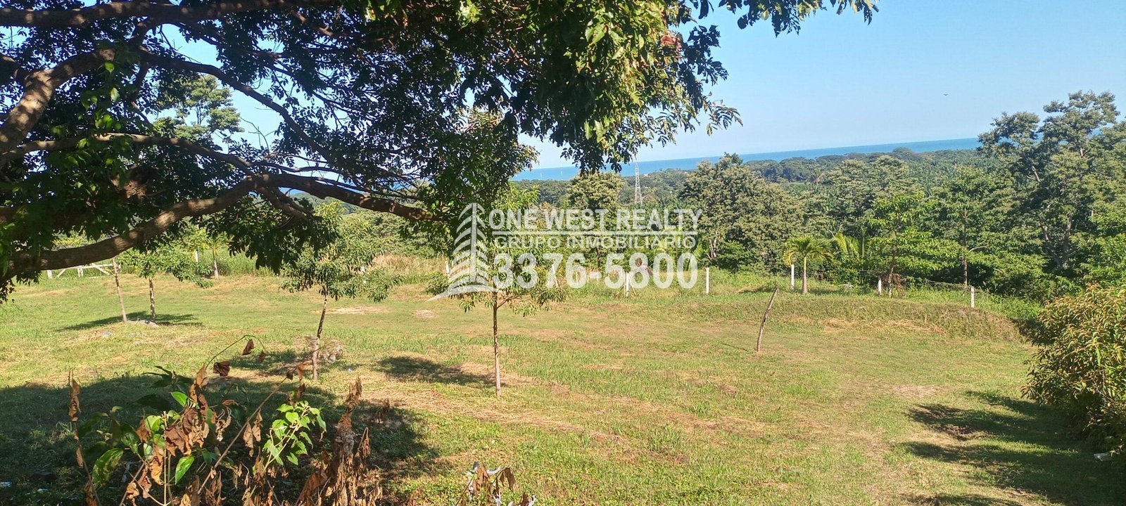 Terreno-en-venta-La-CEIBA-scaled-4 La Ceiba Honduras 34 Acres of Land for Sale with an Amazing Ocean View