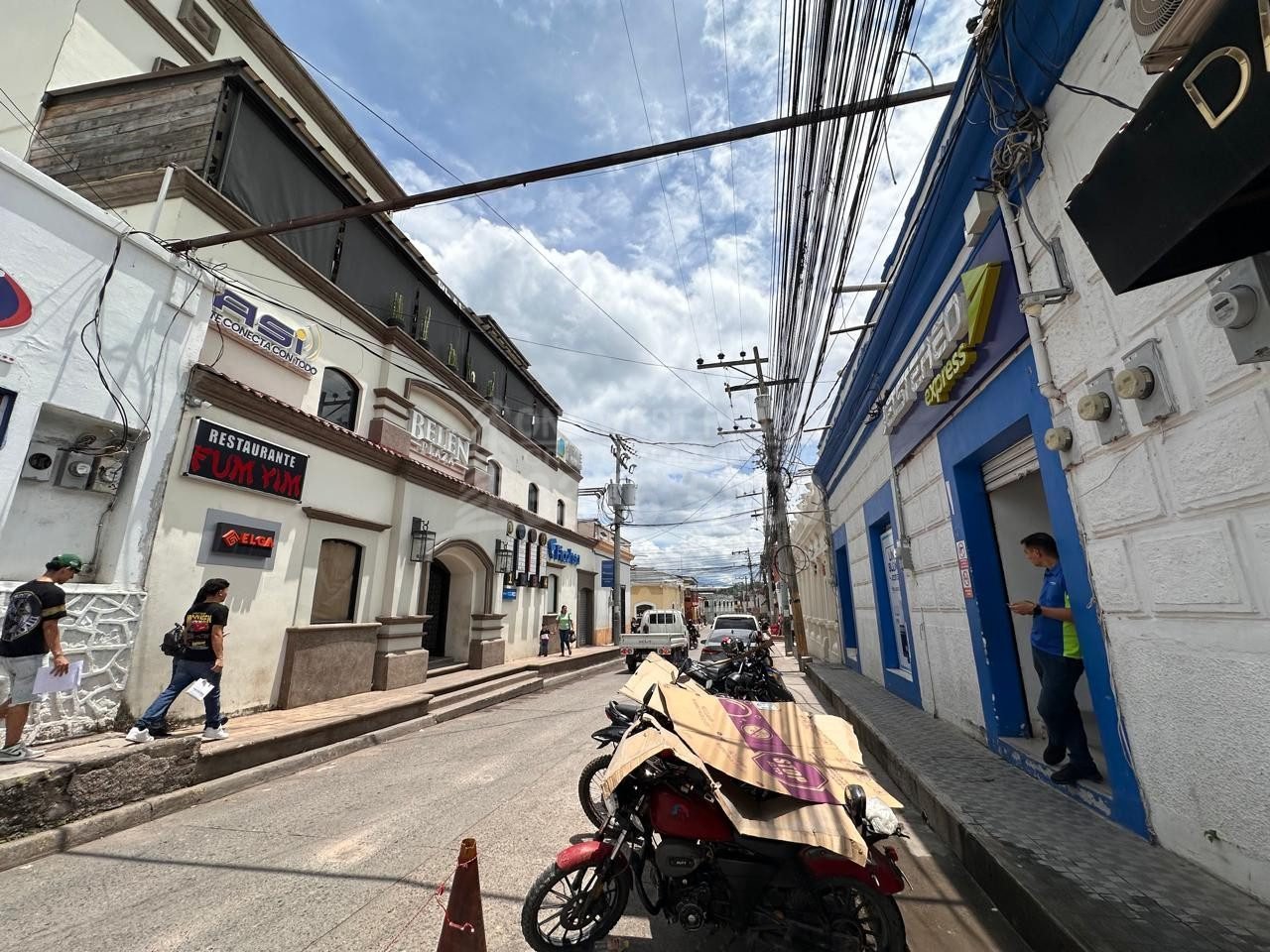 Se Vende Edificio Comercial en El  Centro de Santa Barbara-Alta Plusvalía y Ubicación estrátegica Cap Rate 15.4%