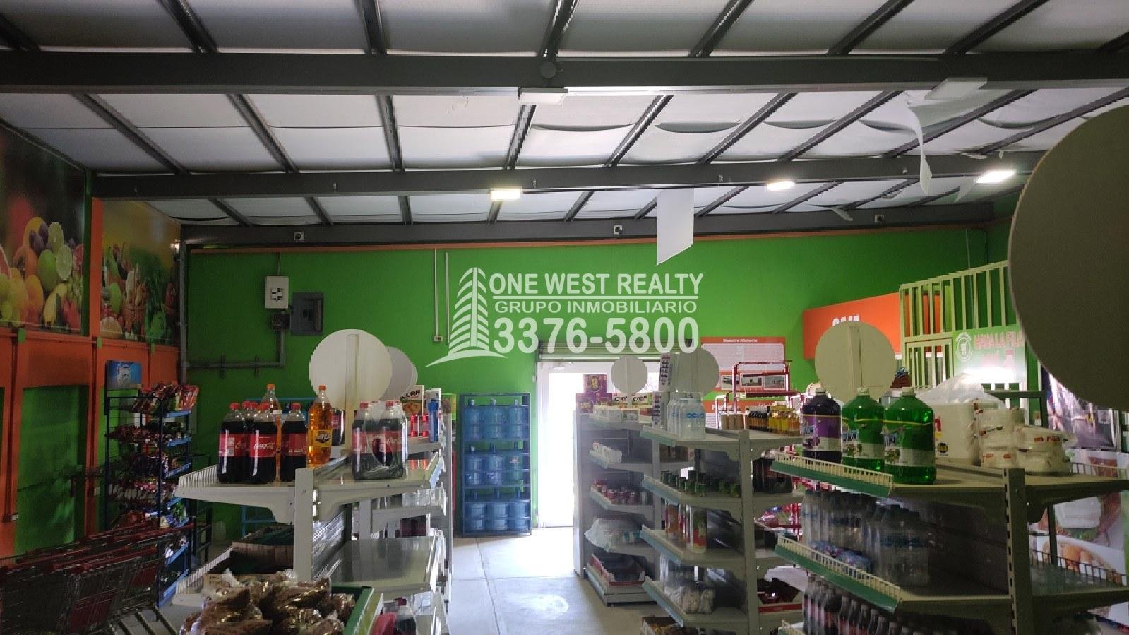 El Progreso Yoro venta de edificio comercial con sistema solar