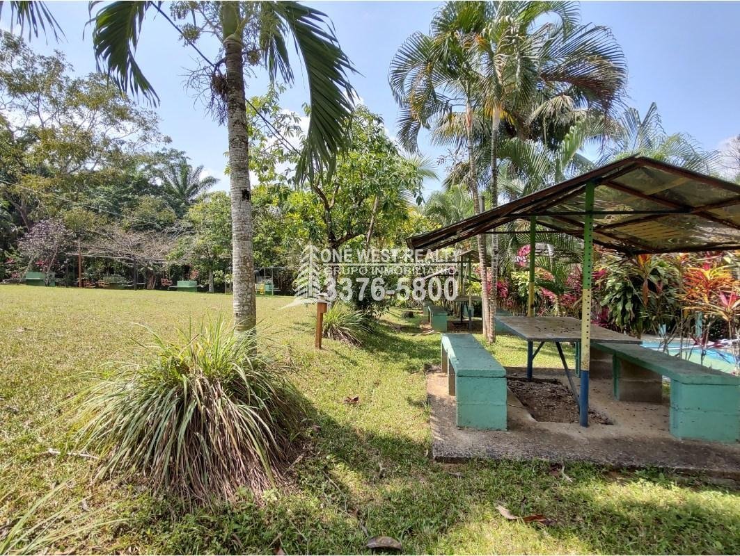 Se Vende Propiedad De Inversión en la CA-13 Tela Atlántida Honduras