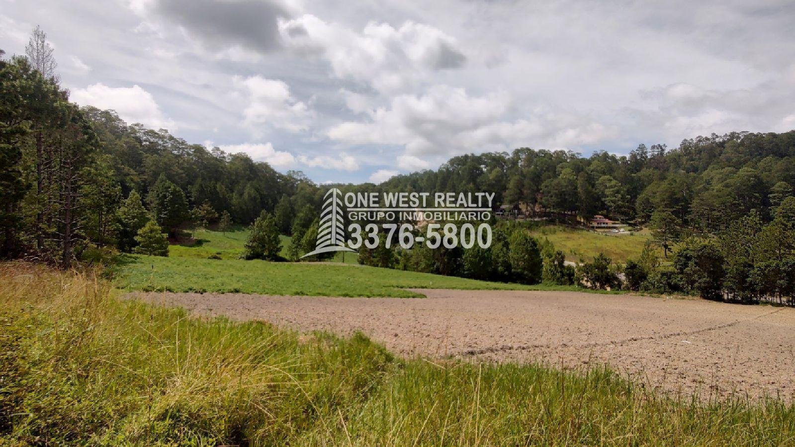 Terreno en venta a orilla de carretera en La Esperanza Intibuca Honduras