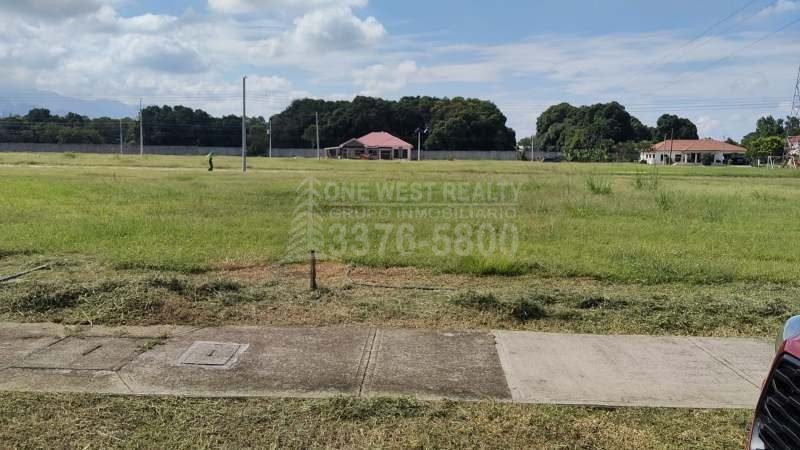 Lote Residencial en Venta – Inversión Segura en Residencial la Granja El Progreso, Yoro 