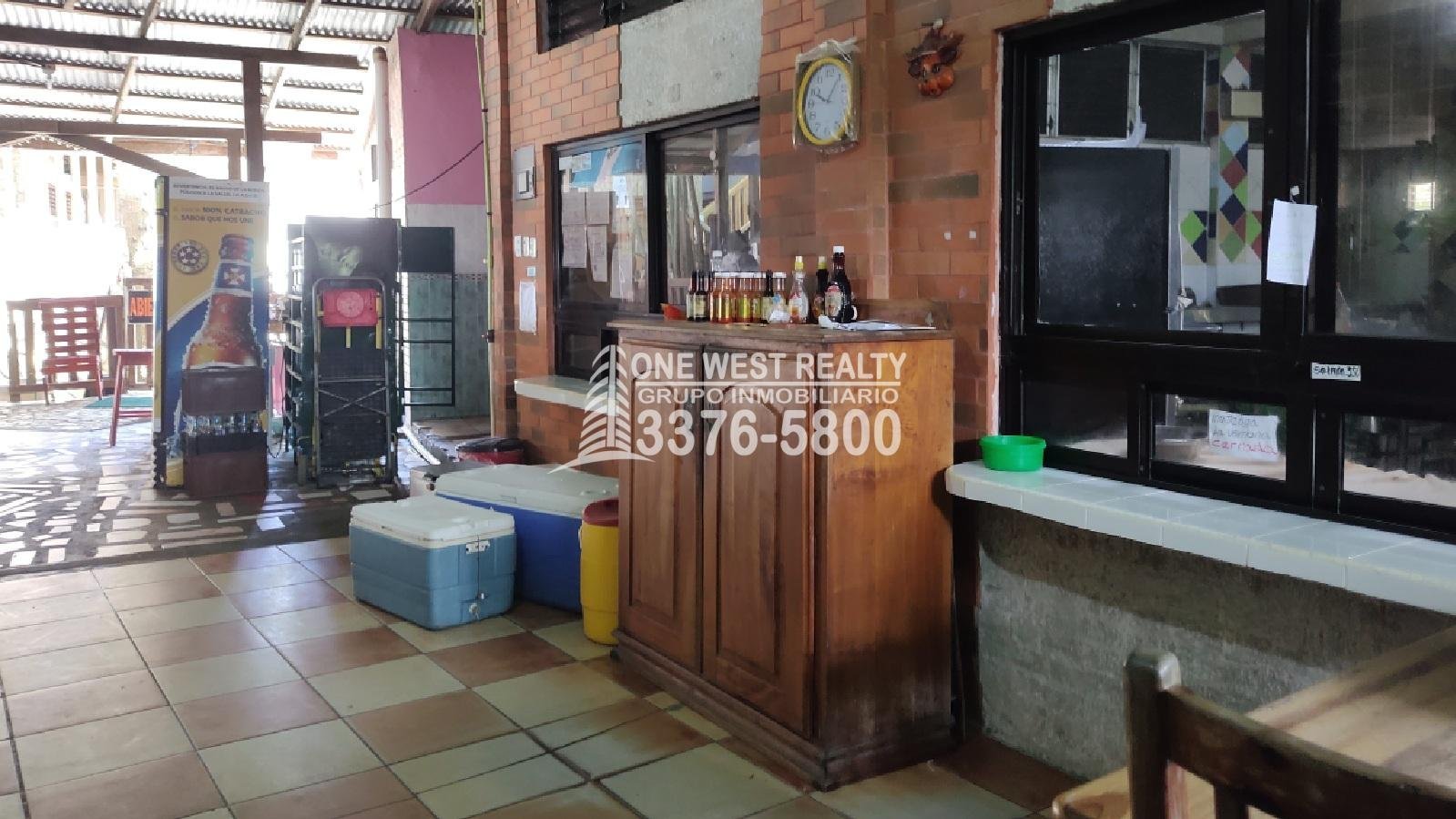Venta de Propiedad frente a la Playa en Omoa Cortes Honduras