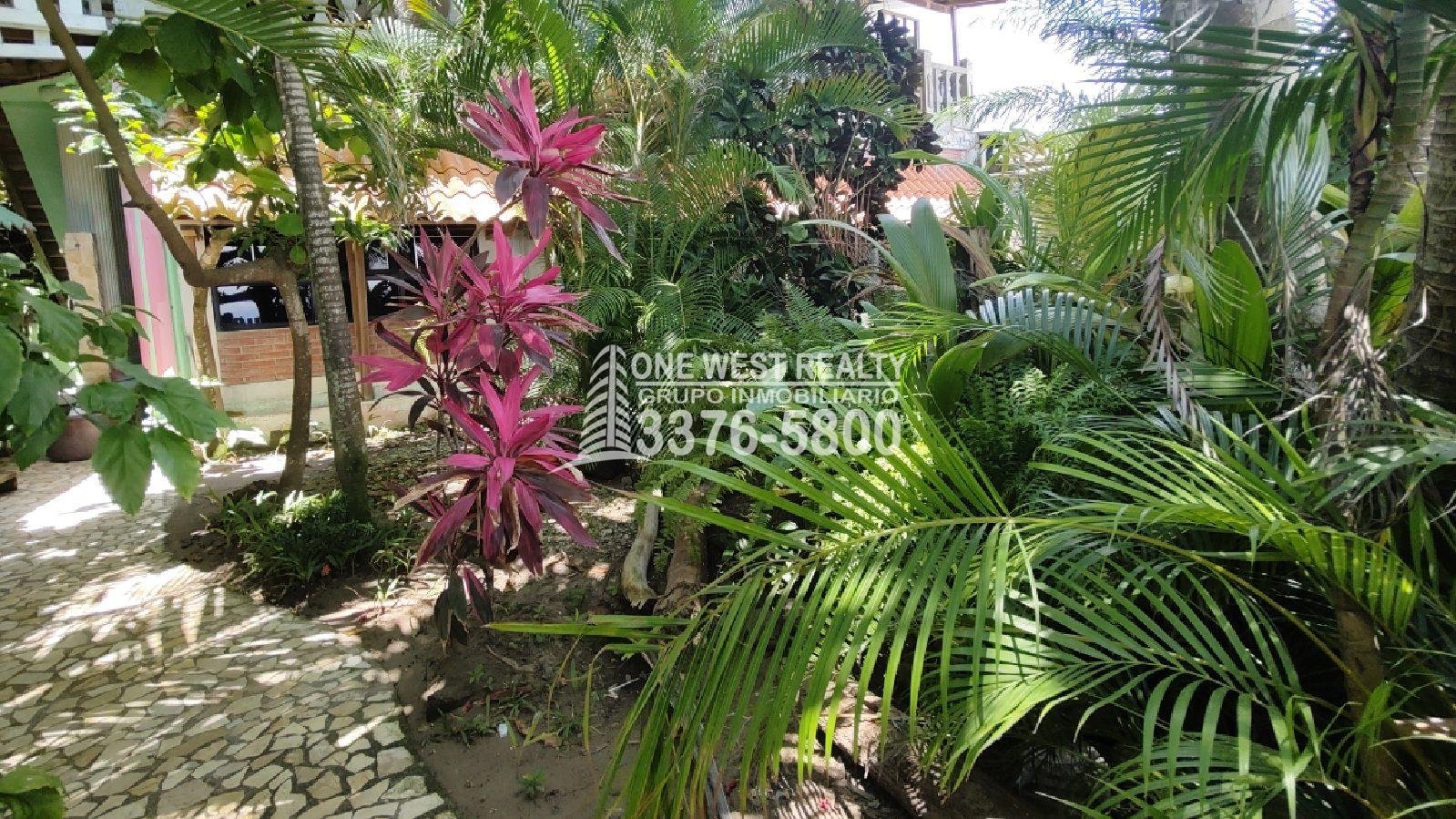 Venta de Propiedad frente a la Playa en Omoa Cortes Honduras