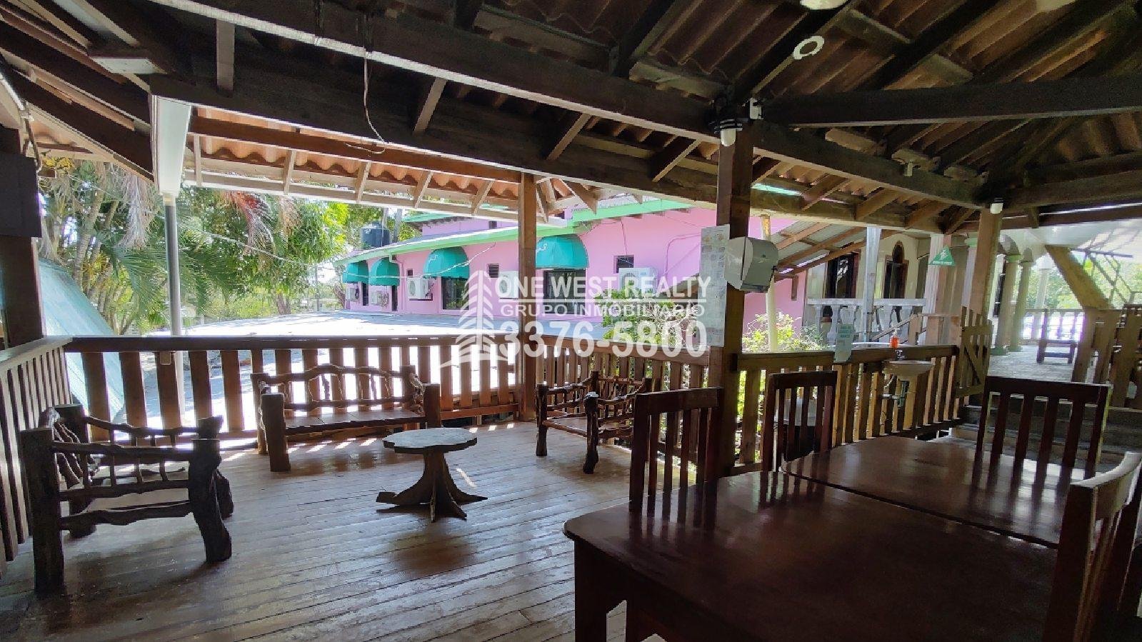Venta de Propiedad frente a la Playa en Omoa Cortes Honduras